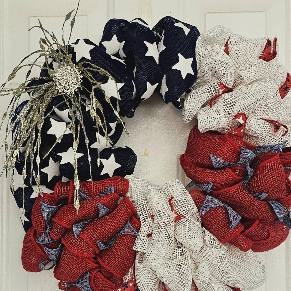 Handmade patriotic Fourth of July holiday wreath door hanger home decor